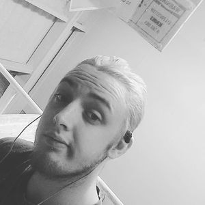 Meet your Posher, Caleb