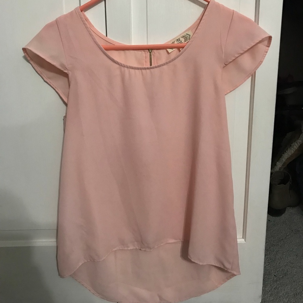 CUTE PINK TOP!
