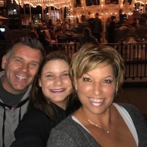 Meet your Posher, Devyn