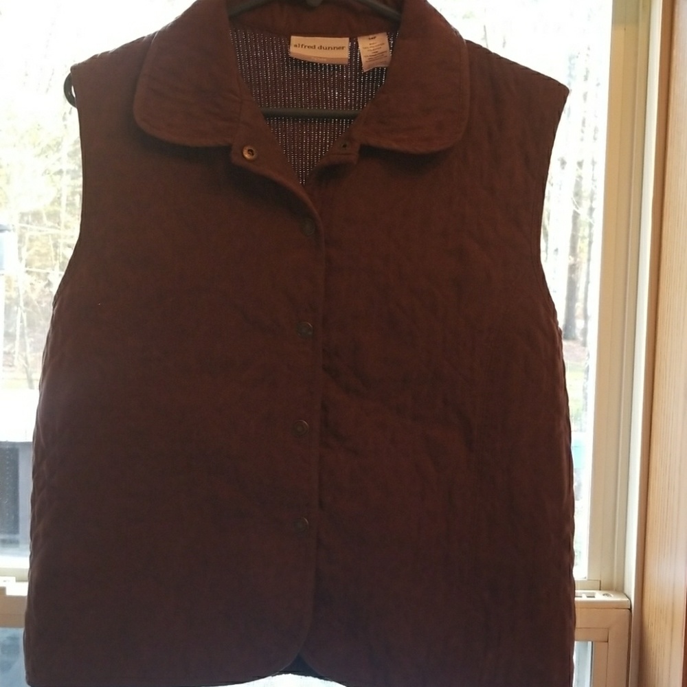 Alfred Dunner quilted front vest