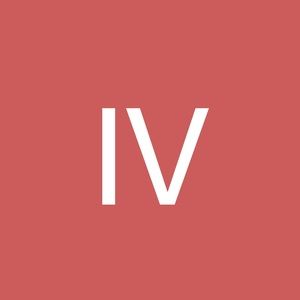 Meet your Posher, Issy