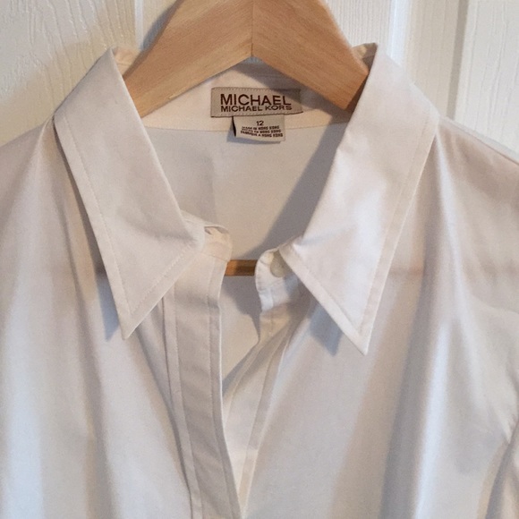 ⚡️Michael Kors Botton down blouse- size 12 - Picture 3 of 6