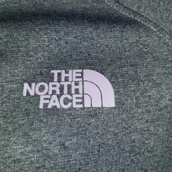 NorthFace Reactor Hoodie - Picture 4 of 6
