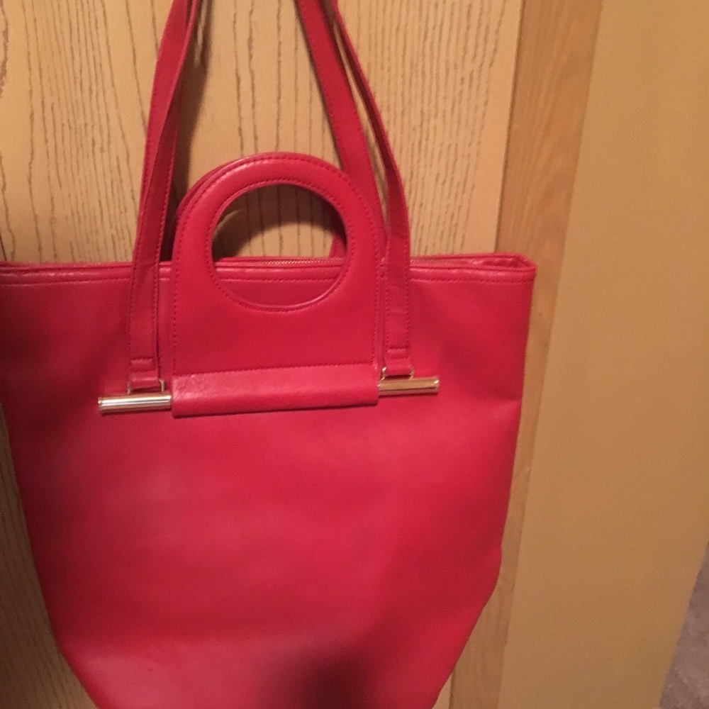 Only worn once!  Red oversized purse