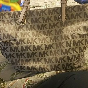 Michael Kors purse