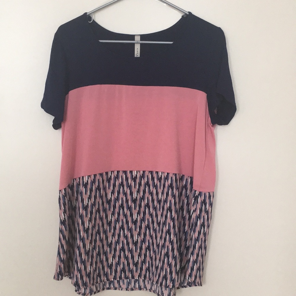 Gilli pink and blue color block top
