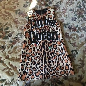I️m the queen dolce and gabanna look alike dress