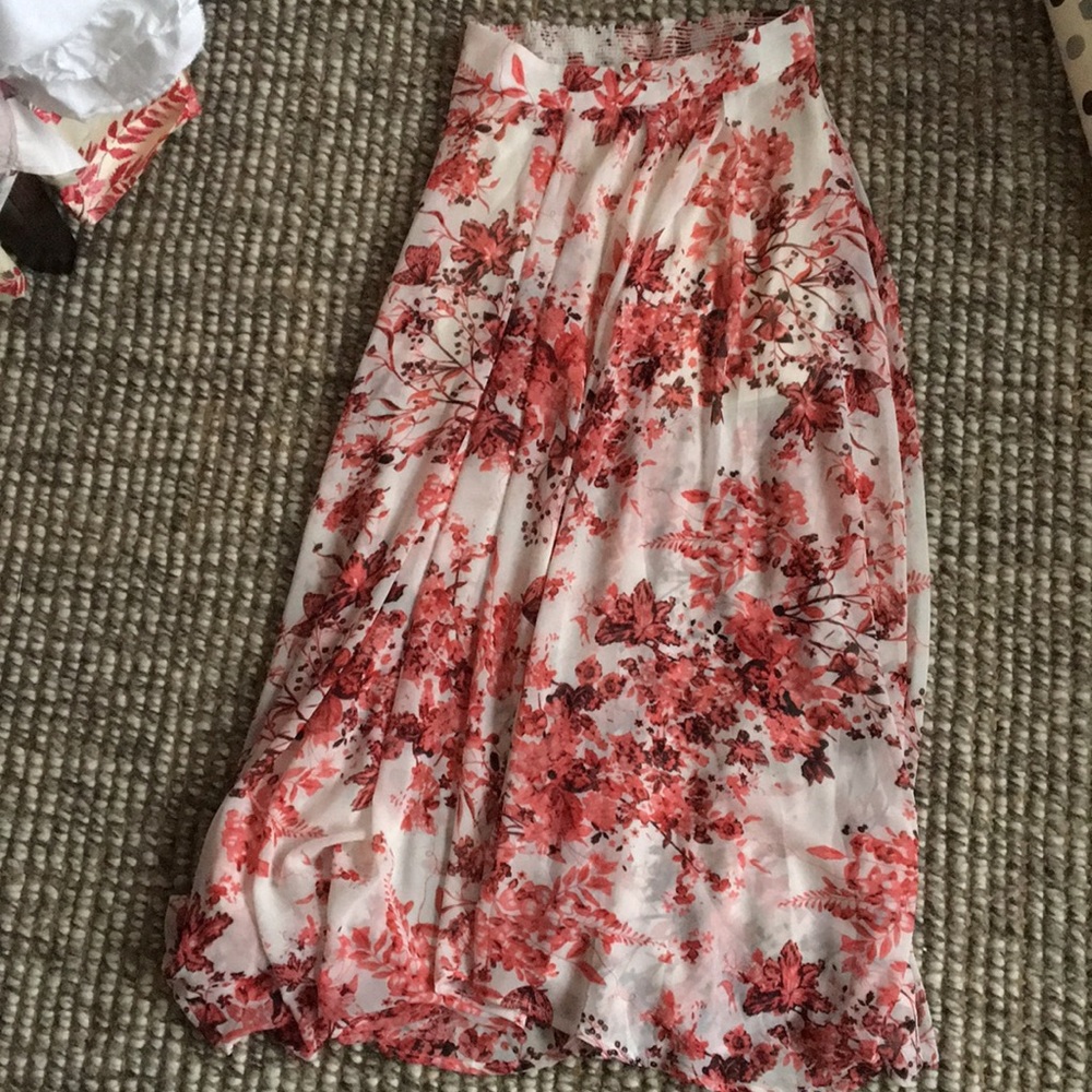 Maxi skirt