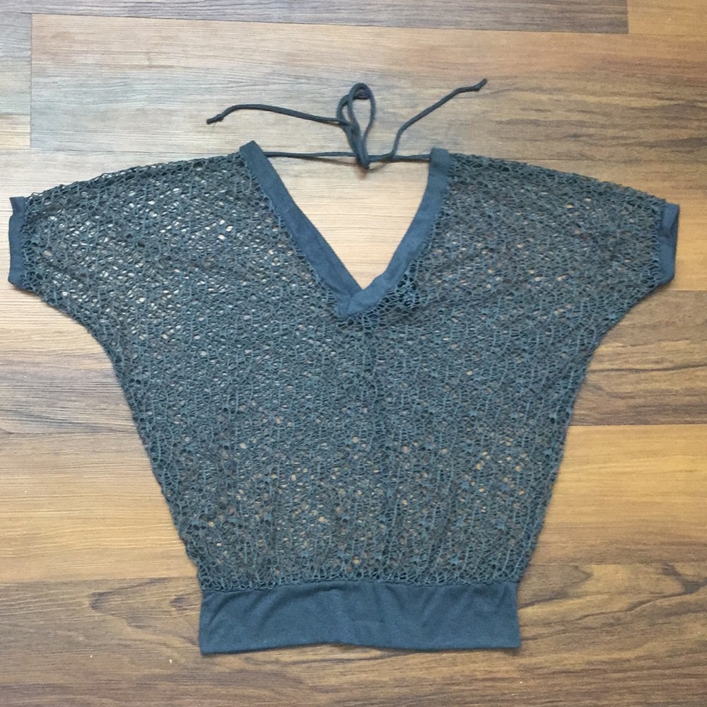 Large knit shirt