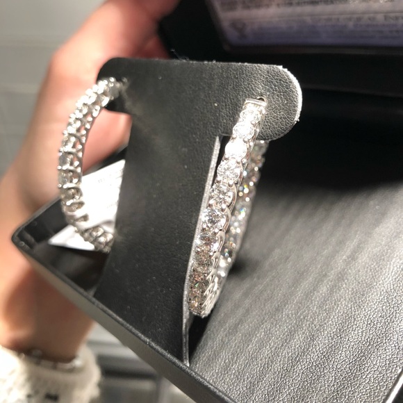 NWT 10 Carat Diamond Hoop Earrings - Picture 7 of 8