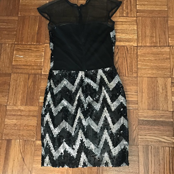 SEXY!! DRESS THE POPULATION sequin minidress - Picture 2 of 3