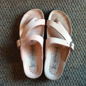 Mephisto Helen Sandal