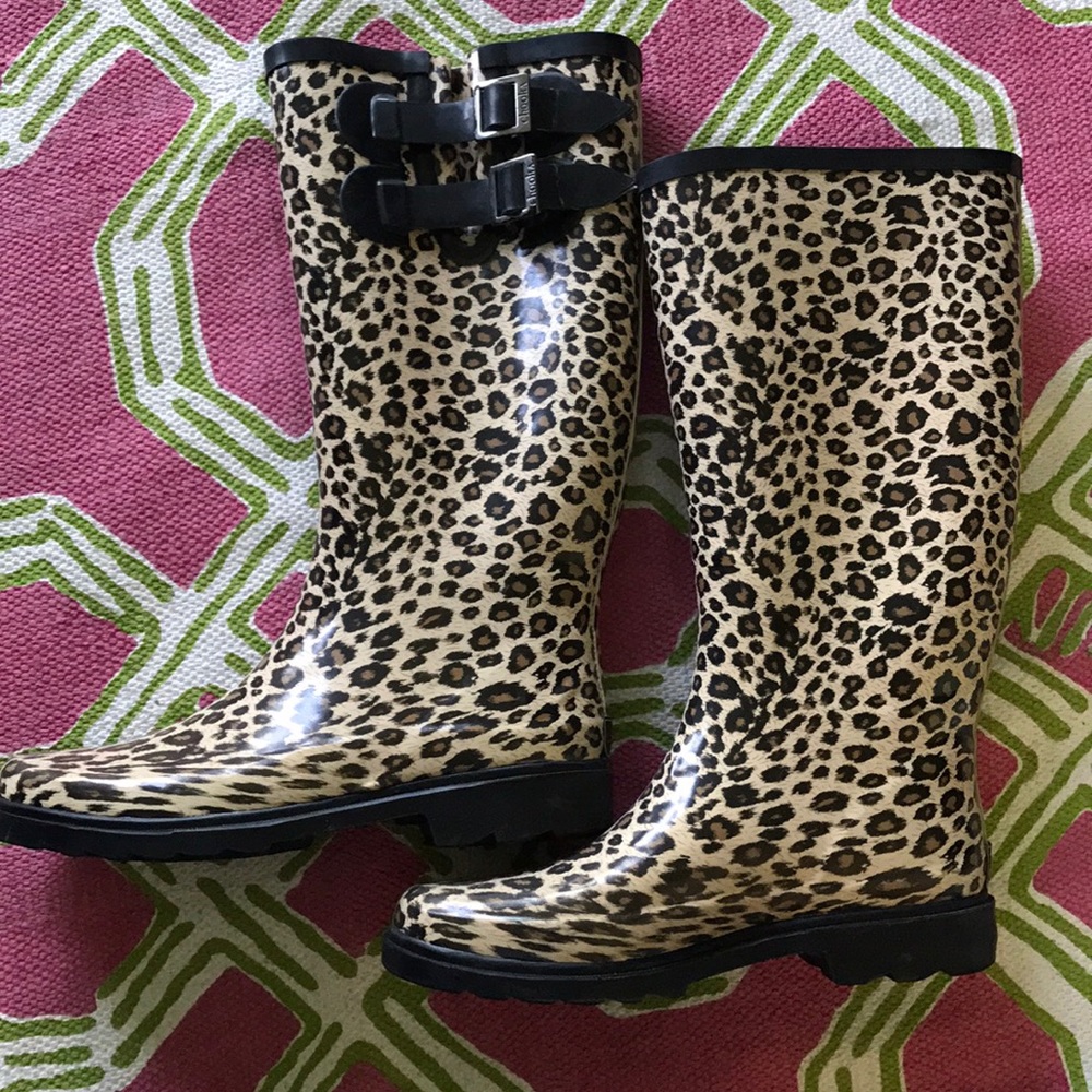 Rain boots
