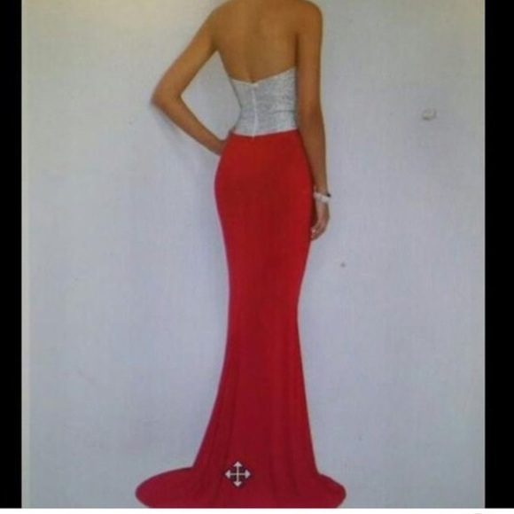 Prom - Picture 2 of 2