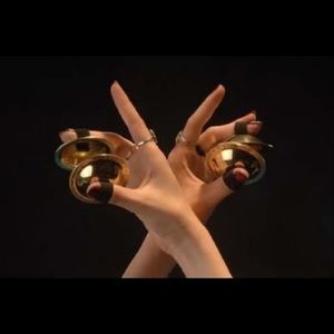 Meet your Posher, Andrea