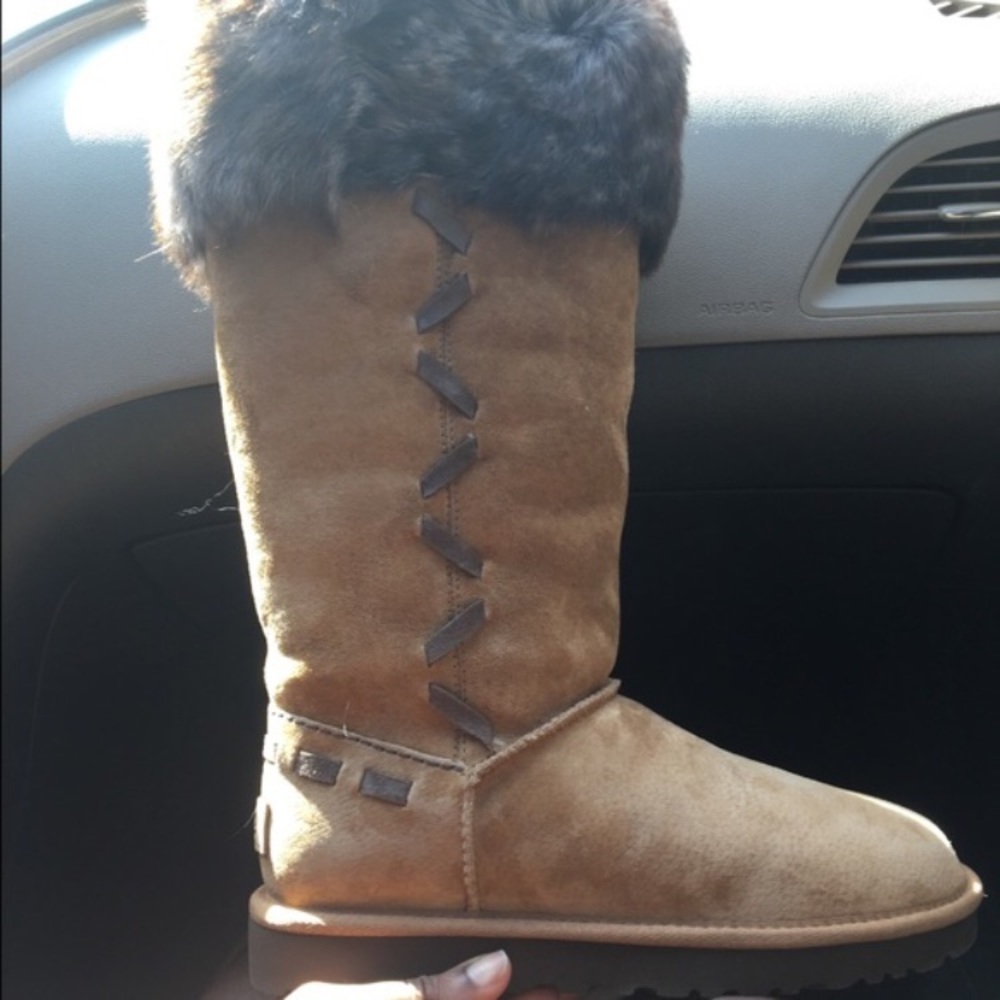 Ugh boots - Picture 2 of 4