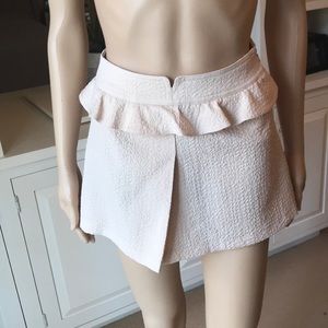 Other - Beautiful beige set with shorts Other - Beautiful beige set with shorts