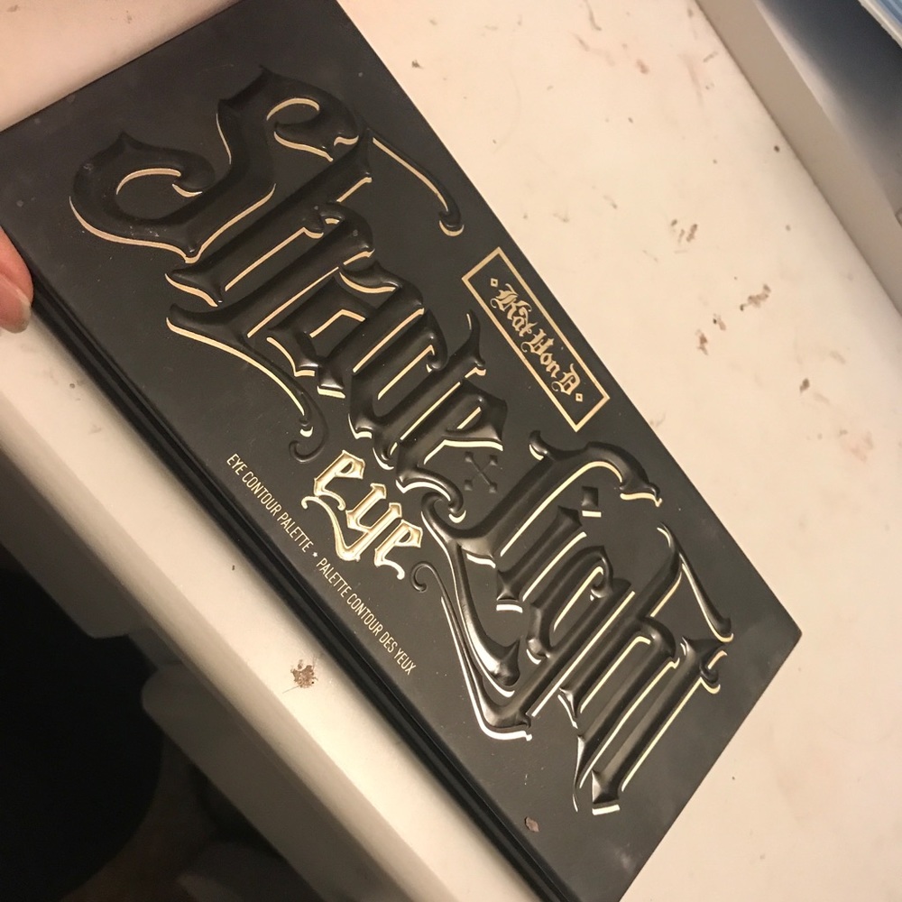 Kat Von D Shade Light Eyeshadow Palette