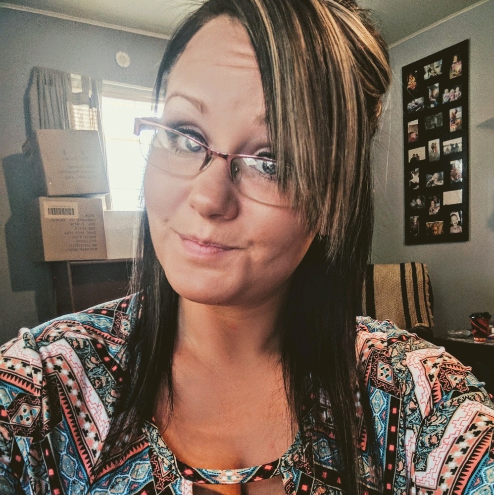 Meet your Posher, Stephanie