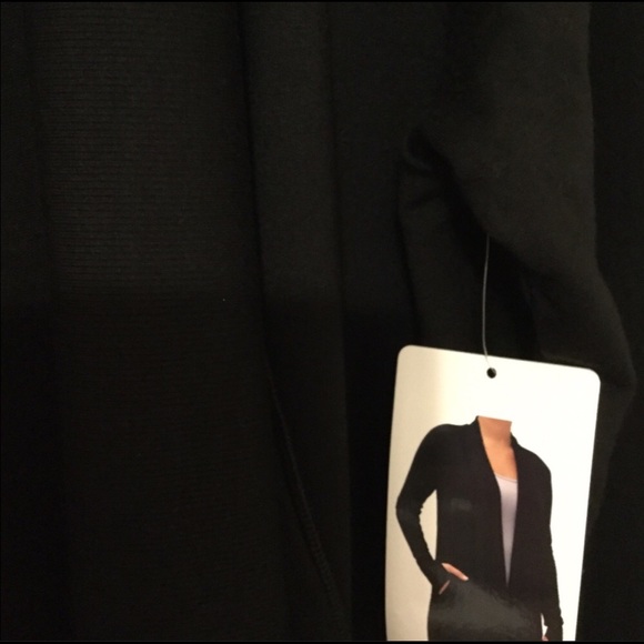 Large🖤Black, Soft Modal! Cardigan. Pockets. Last! - Picture 3 of 8