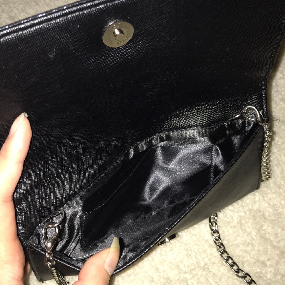 Black Rhinestone Clutch - Picture 4 of 5