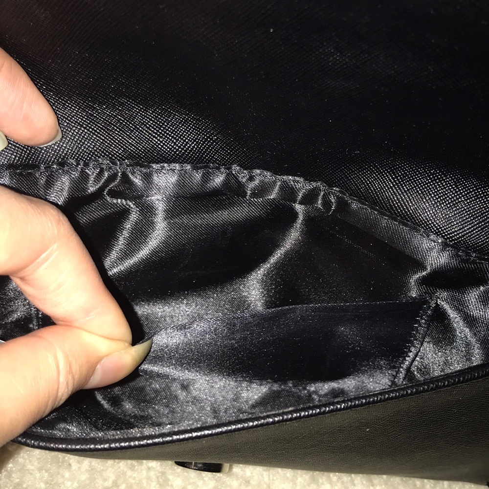 Black Rhinestone Clutch - Picture 5 of 5
