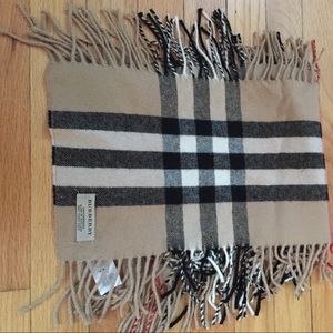 Burberry fringe scarf