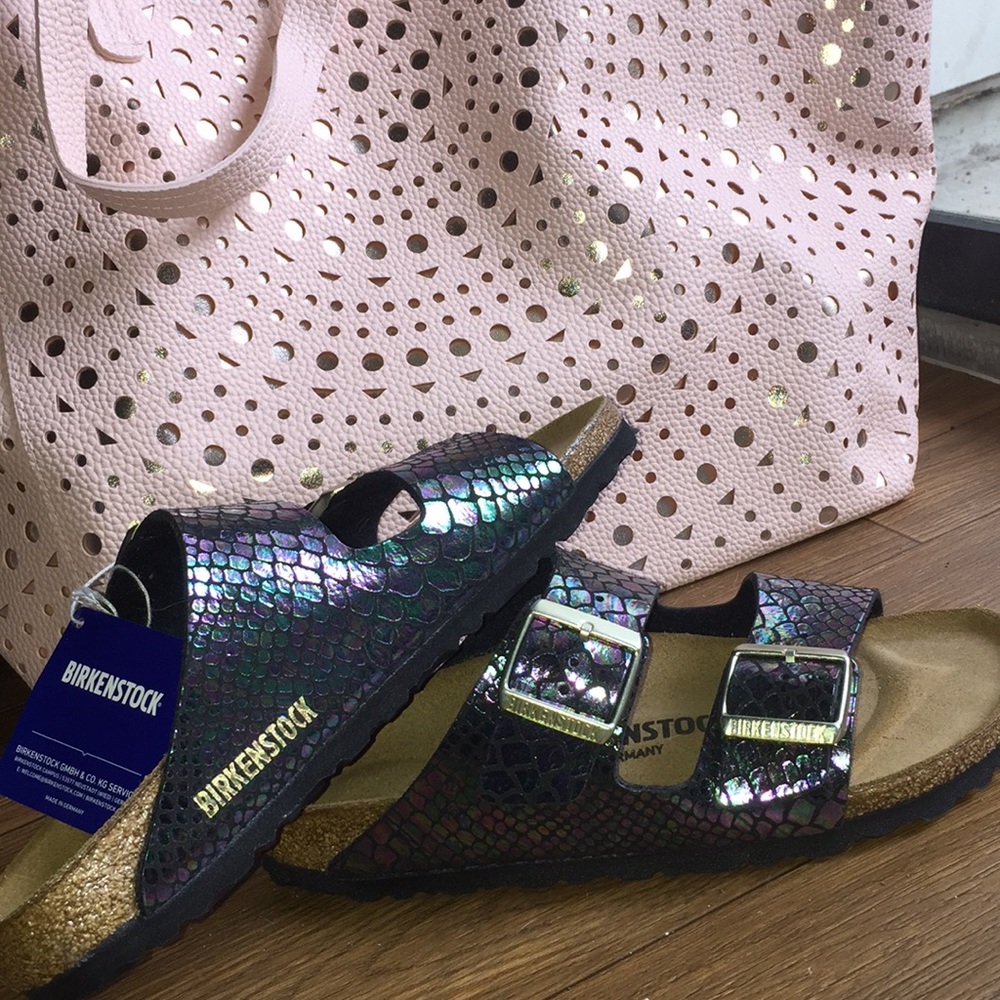 Snake Birkenstocks !