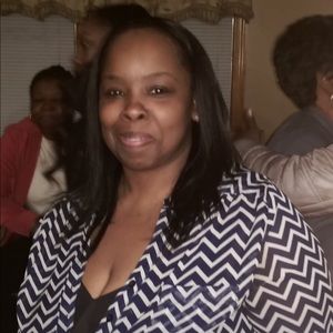 Meet your Posher, Deitra