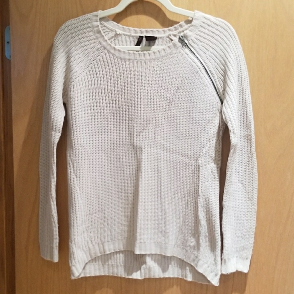 Heart N crush sweater