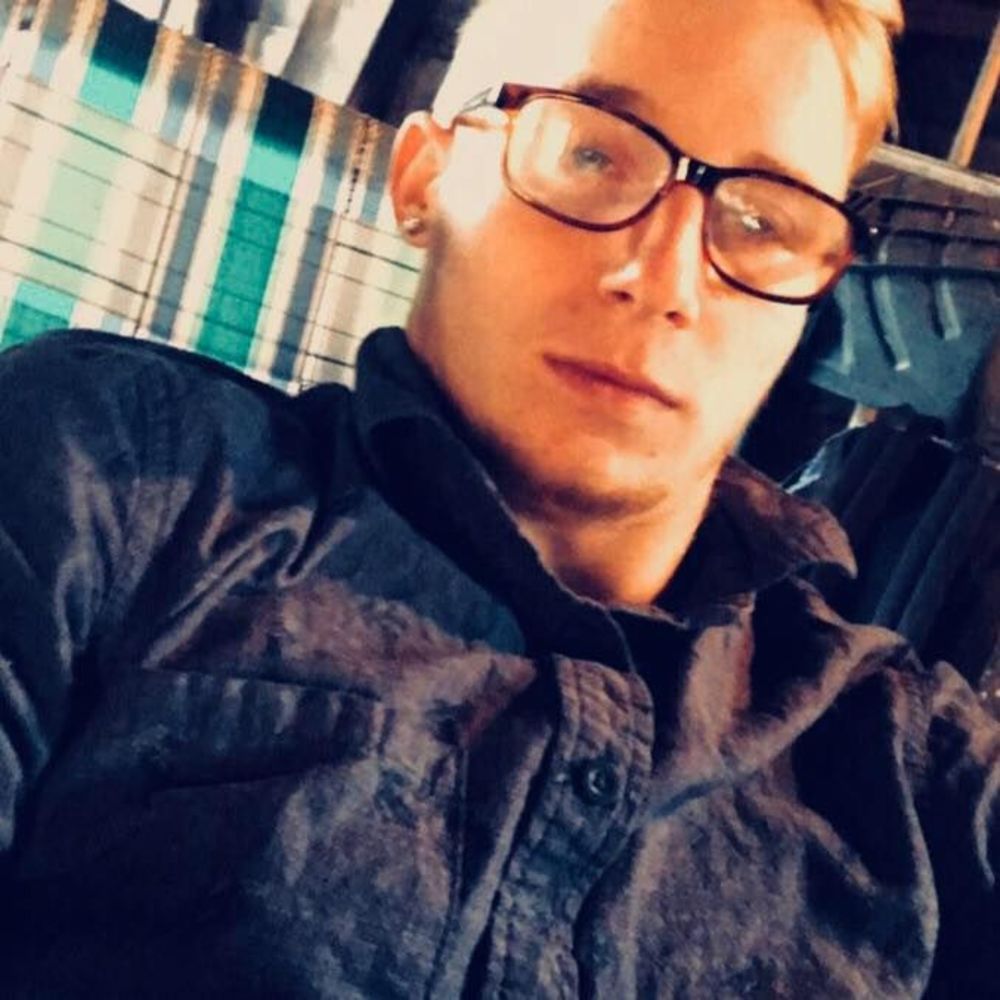 Meet your Posher, Jake