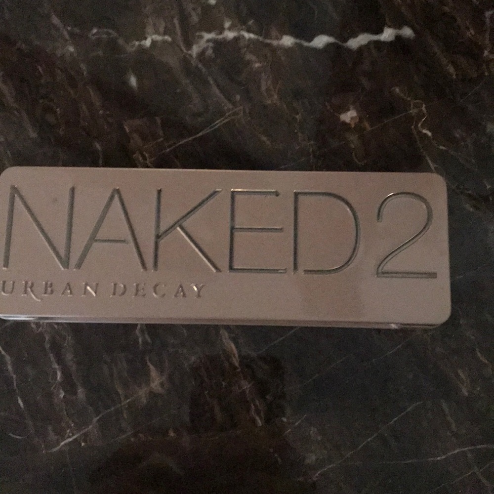 Naked 2 pallet
