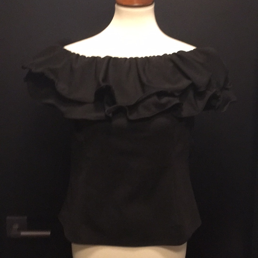 Off the shoulder ruffle top