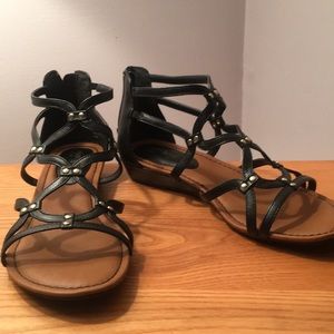 Black gladiator sandals