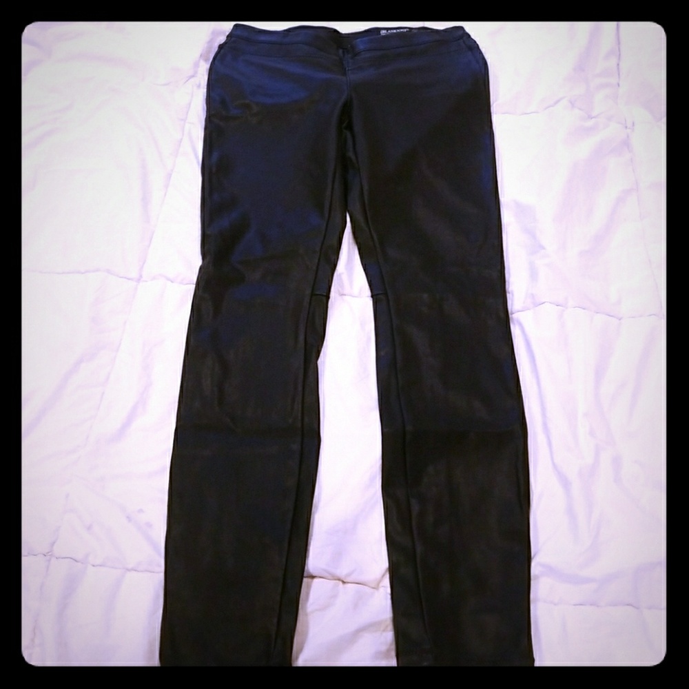 Leather leggings