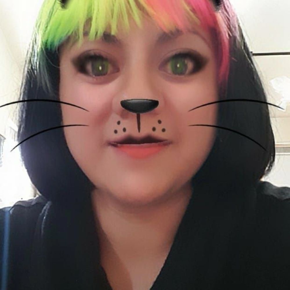 Meet your Posher, Paulina