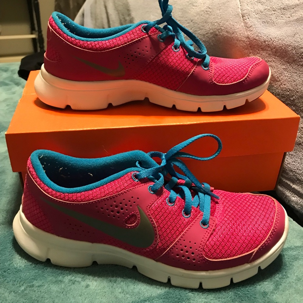Nike Running Shoes 6.5