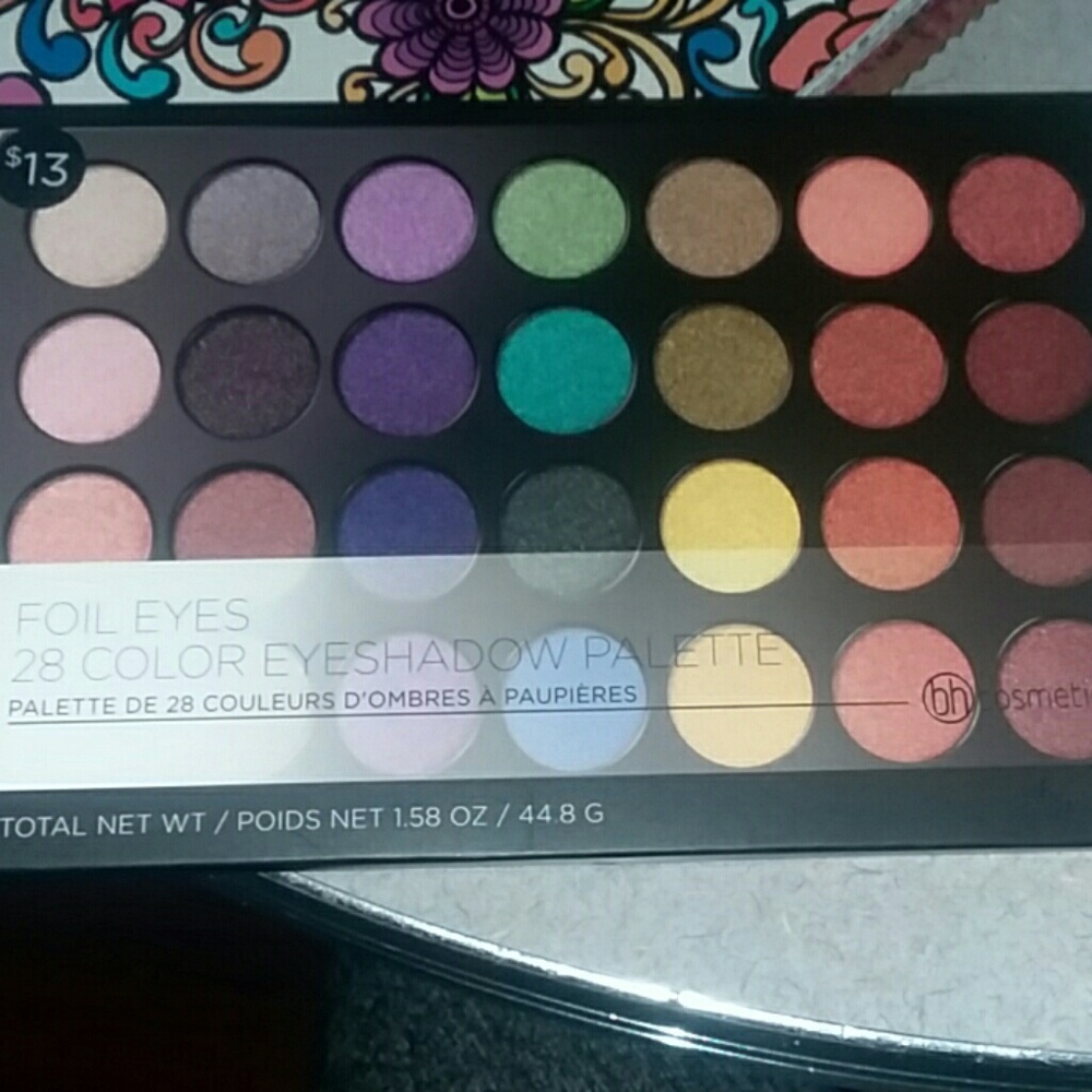 28 color Eye shadow palette