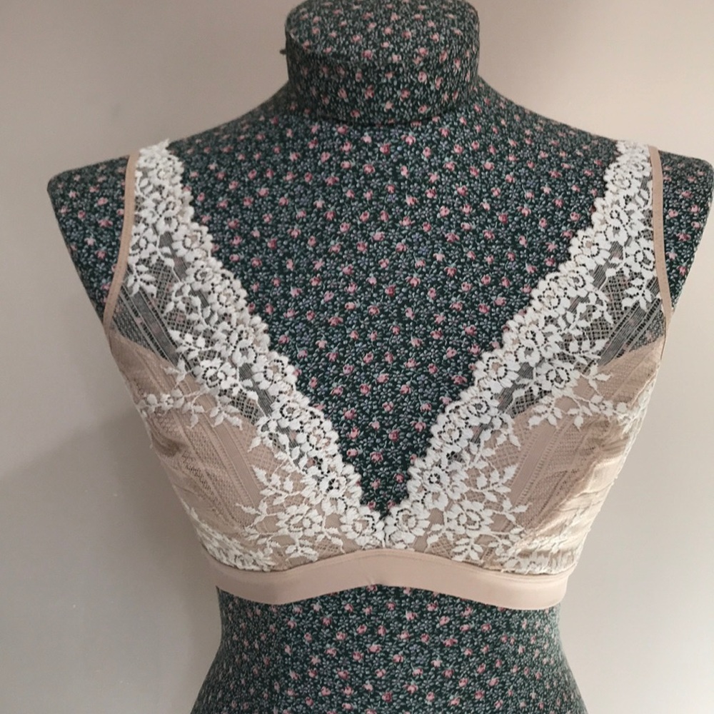 Lace bralette