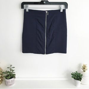 Zipper Mini Skirt in Navy