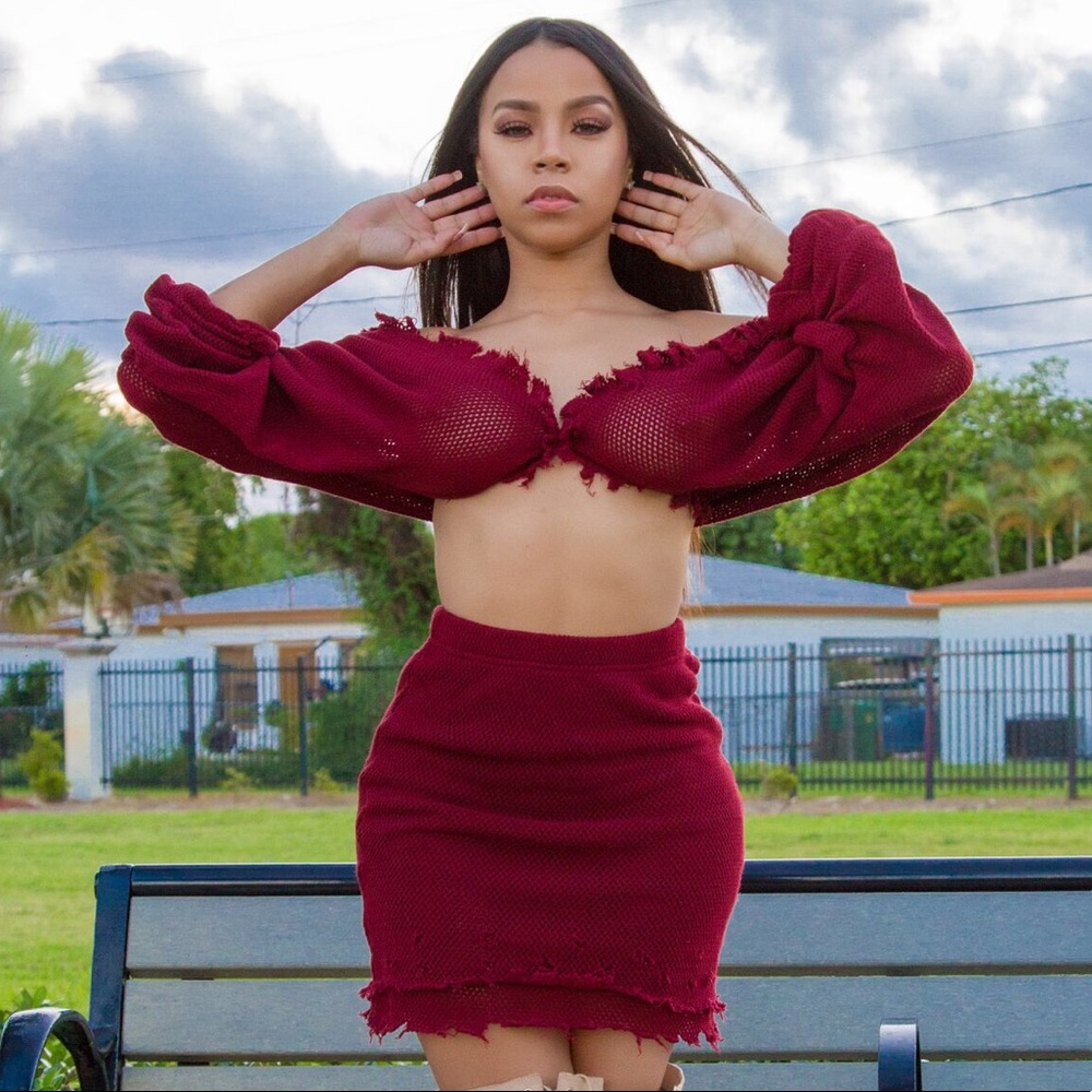 Merlot Set - Picture 3 of 3