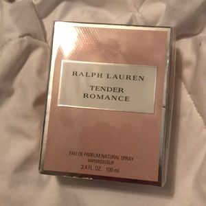 Ralph Lauren Tender Romance