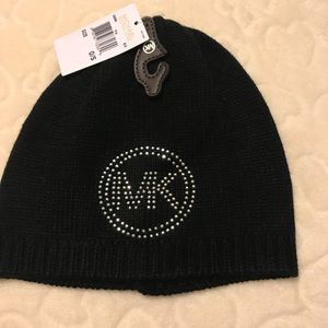 *BRAND NEW* Authentic MICHAEL KORS beanie