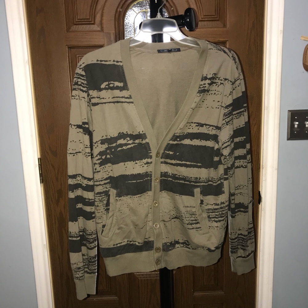 Forever XXI military green men sweater Sz. Medium