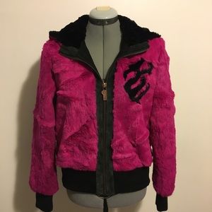 Price⬇️ Rocawear Pink & Black Fur Bomber Jacket