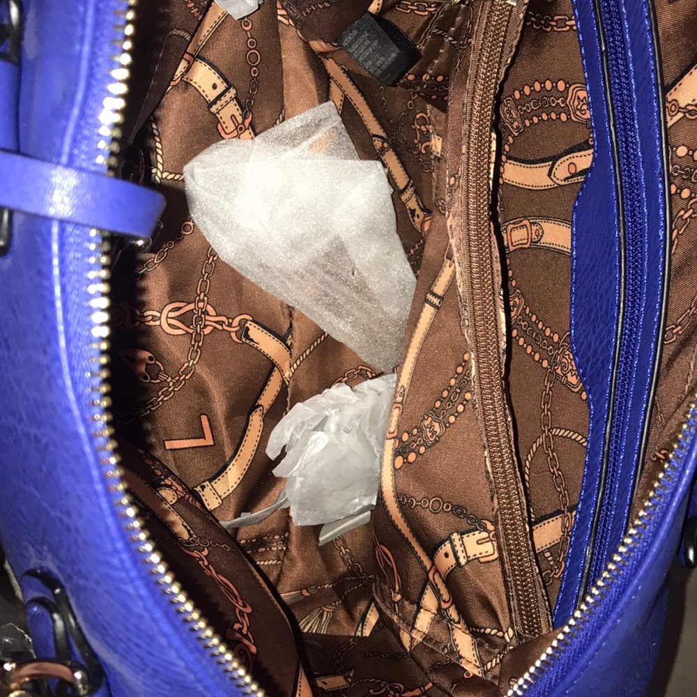 Blue purse - Picture 5 of 5