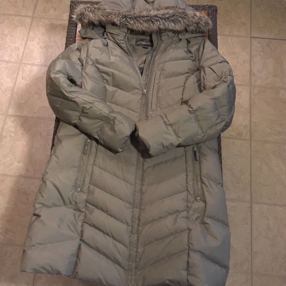 Eddie Bauer winter down coat - Picture 5 of 8