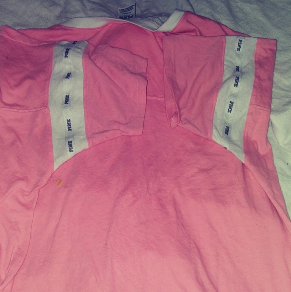 PINK Tshirt - Picture 1 of 2