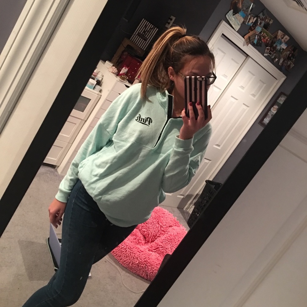 VS PINK BABY BLUE PULLOVER