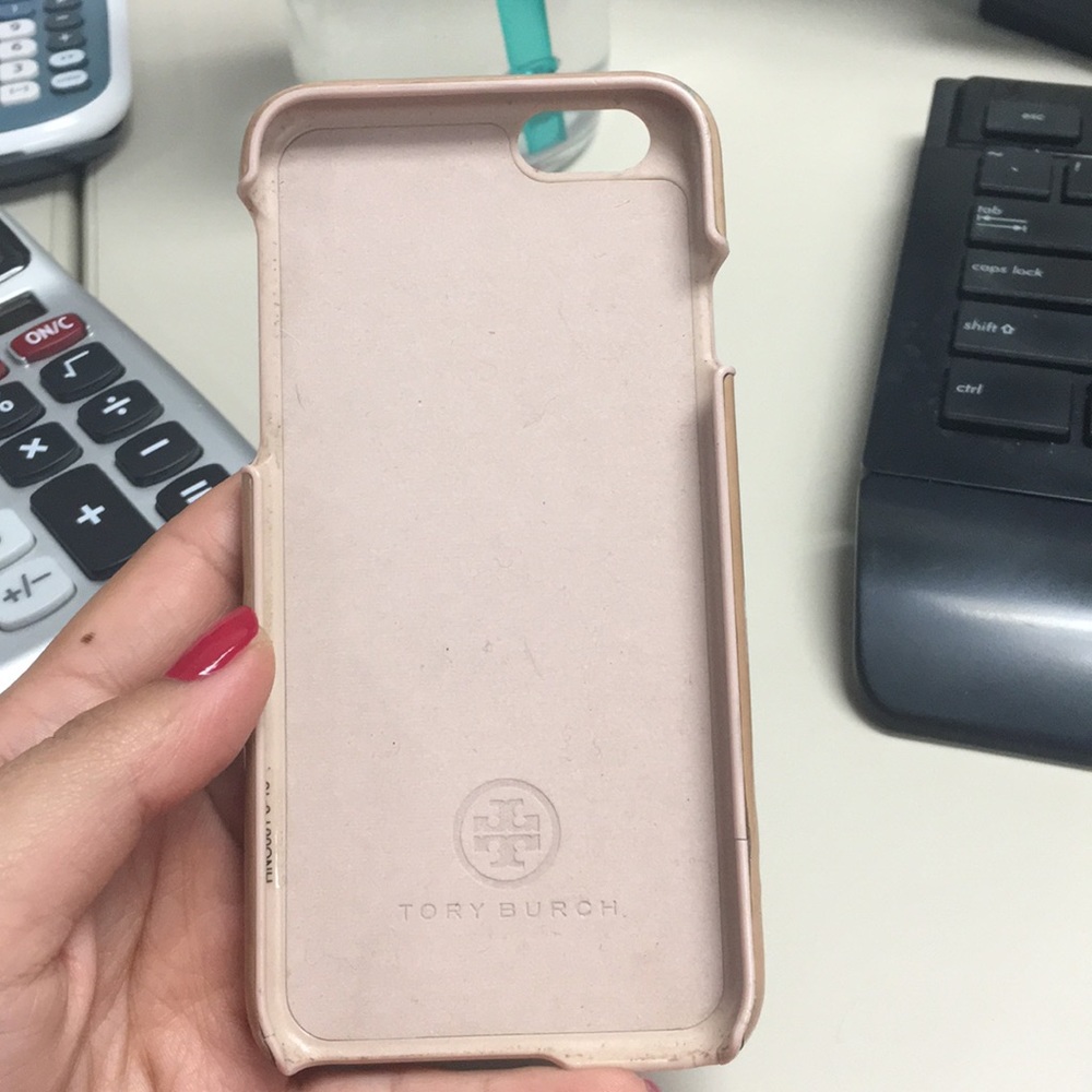 Tory Burch iPhone 7 phone case!